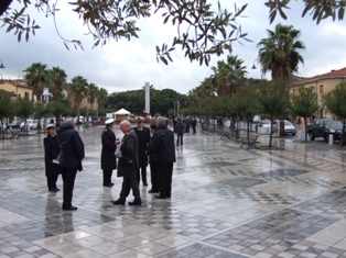 Arrivo dei partecipanti presso la Chiesa della Sacra Famiglia Piazza Menconi